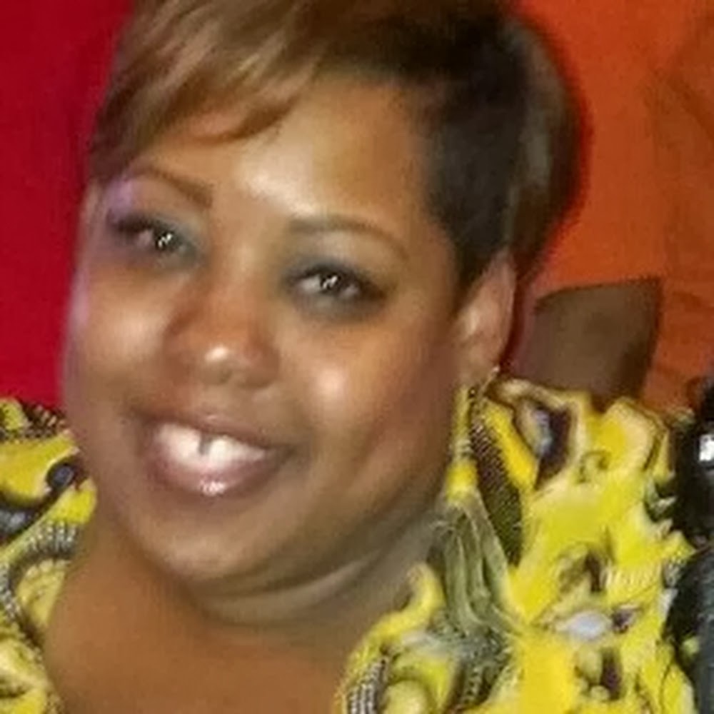 Meet your Posher, Tomara